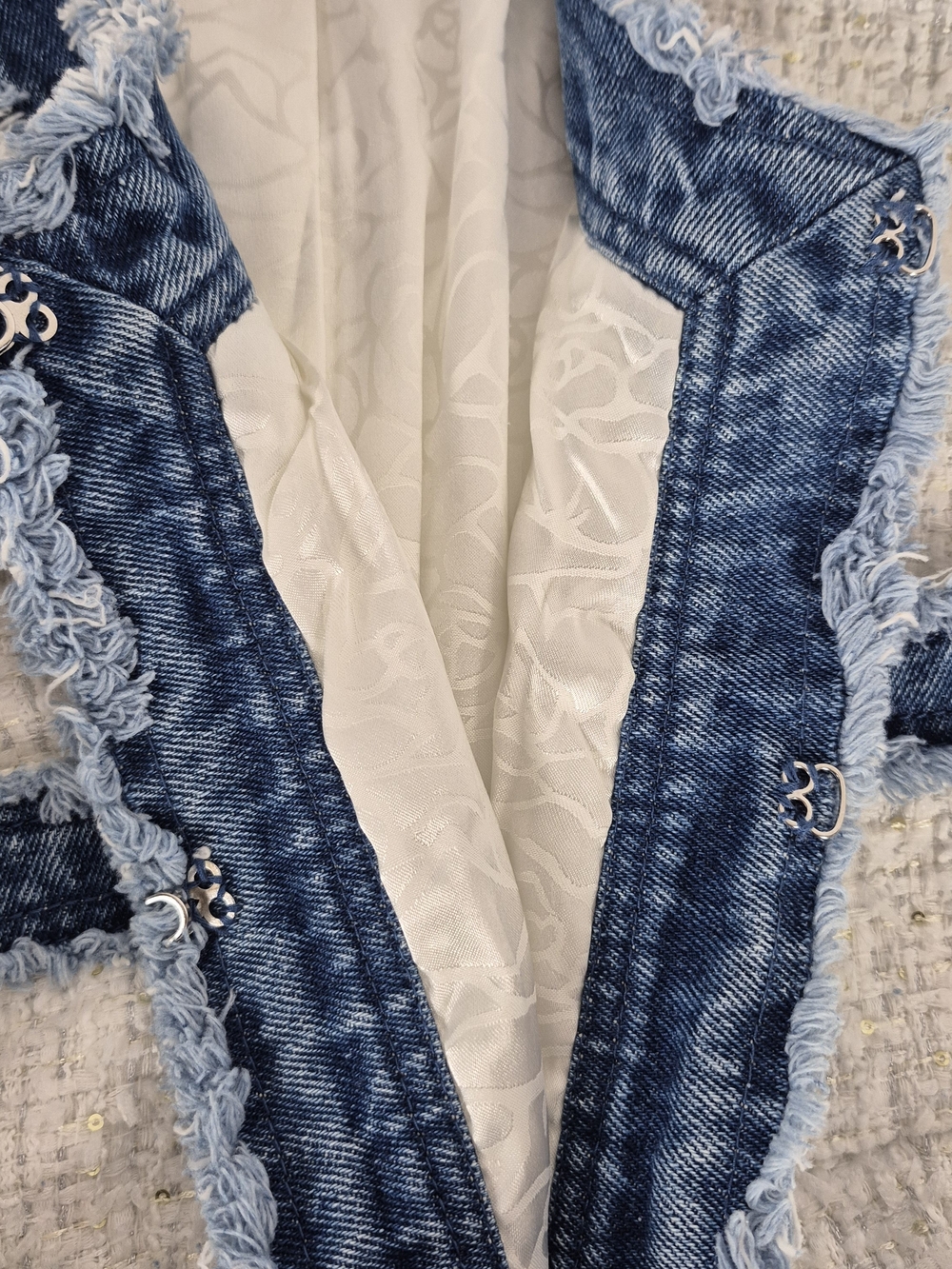 Nanette Lepore Tweed & Frayed Denim Jacket w/ Metallic Thread Sequins - Size XL - Picture 8 of 16